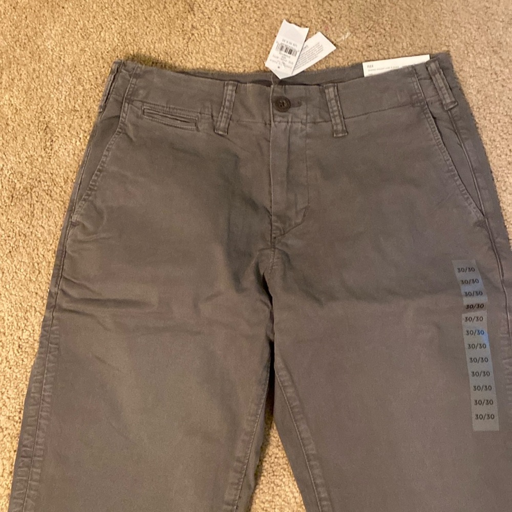 American Eagle Flex Khakis